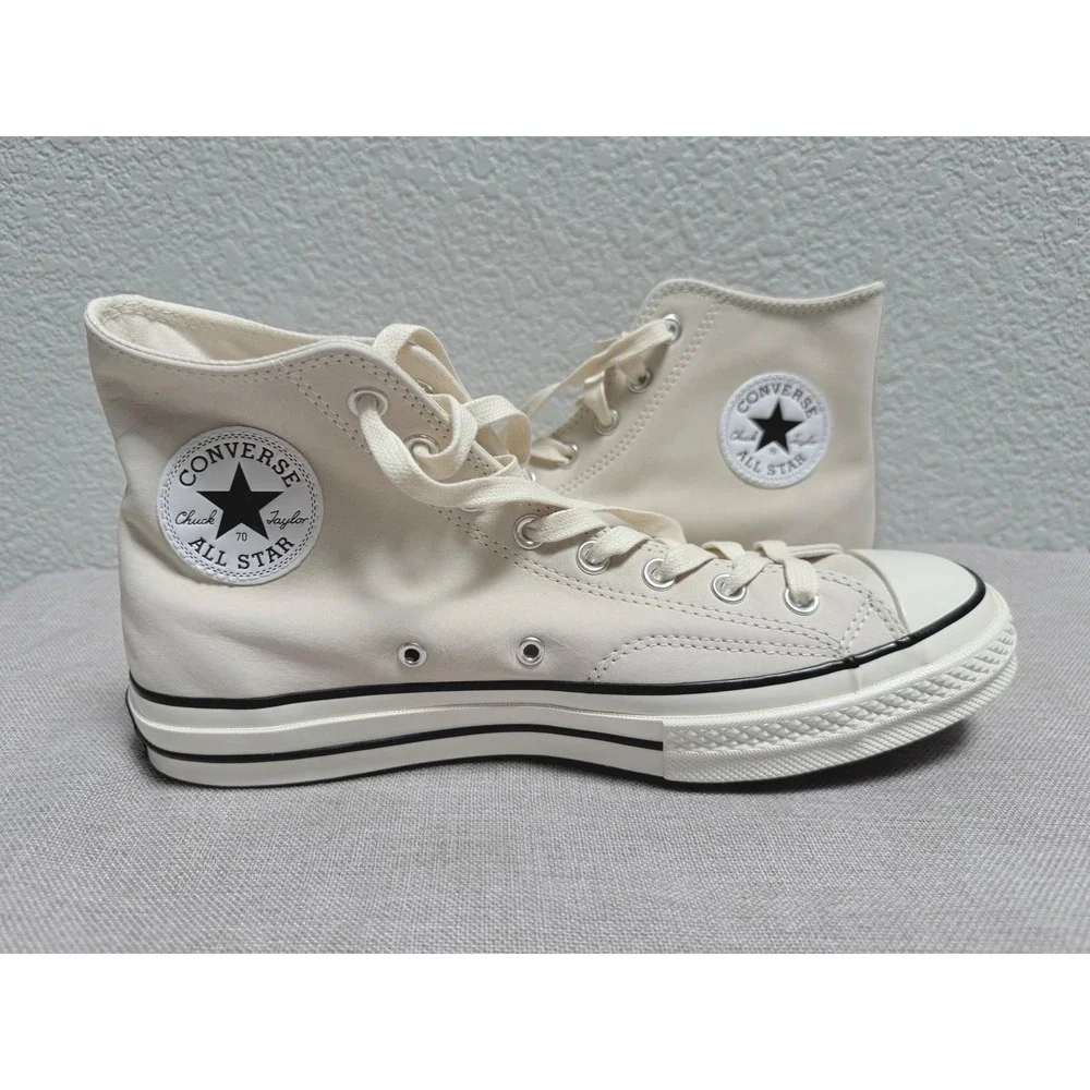 NWOB Converse 9.5 M - 11.5 W Leather Off-White